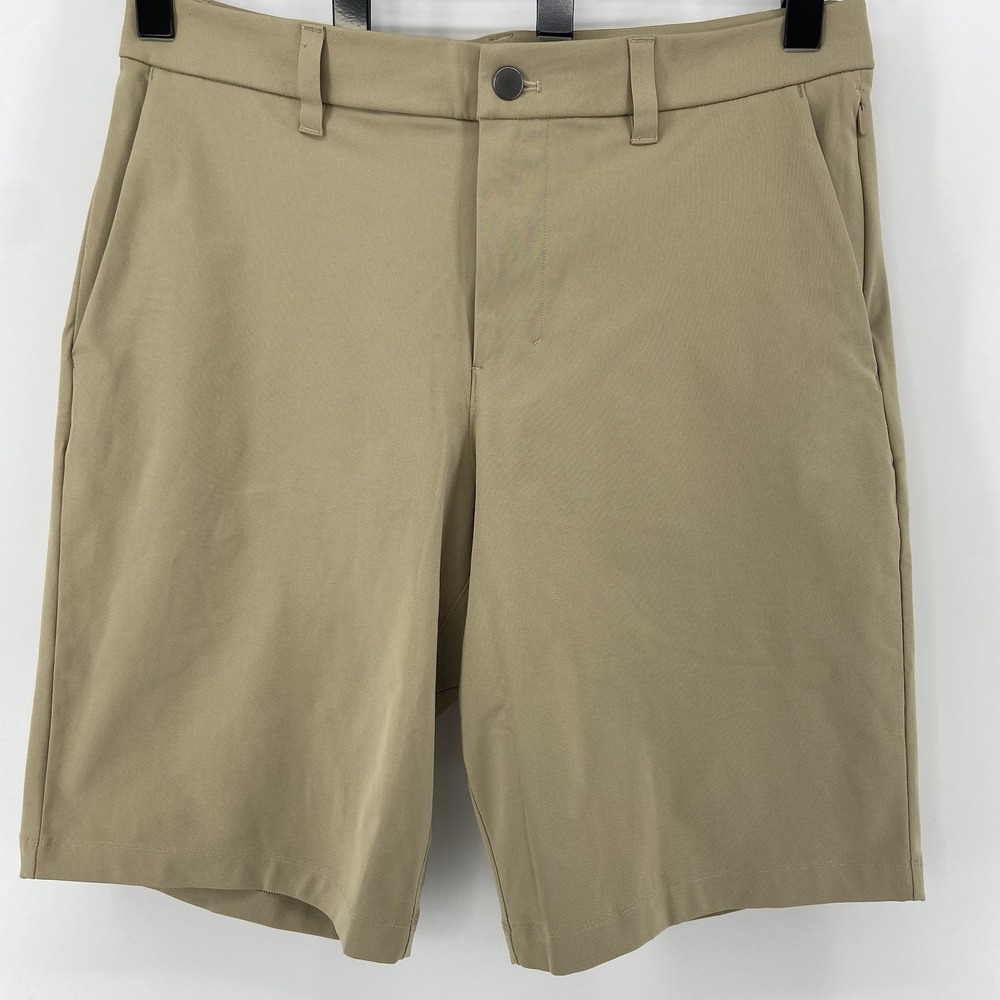 Lululemon Shorts Mens 32 Tan Commission Golf Stretch ABC Performance 11" Classic